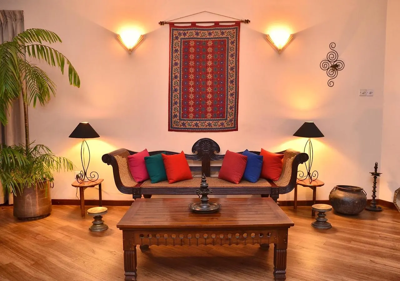 קנדי Villa 49 3*,  סרי לנקה
